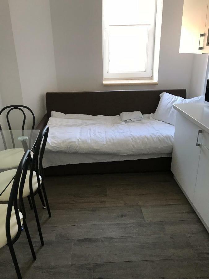 Hotel Neopolis à Polyana  Extérieur photo